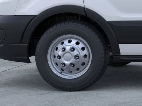 New 2026 Ford Transit 250 148 Medium Roof Extended AWD image 19