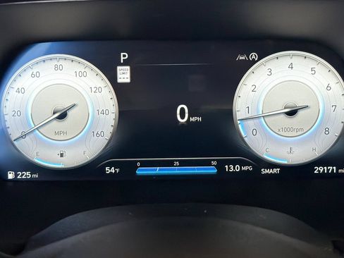 Used 2023 Hyundai Palisade Limited AWD/4WD image 38