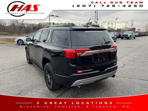 Used 2018 GMC Acadia SLT image 3