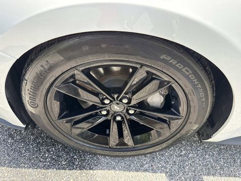 Used 2021 Ford Mustang GT Premium w/ Equipment Group 401A RWD image 12