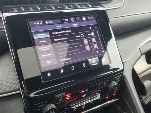 Certified 2024 Jeep Grand Cherokee L Altitude image 14