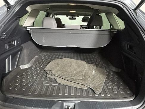 Used 2021 Subaru Outback Premium AWD/4WD image 28