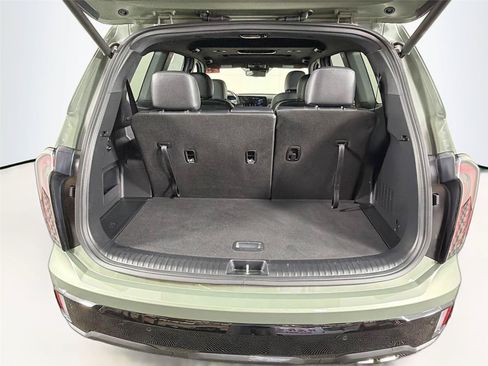 Used 2025 Kia Telluride EX X-Line AWD/4WD image 14