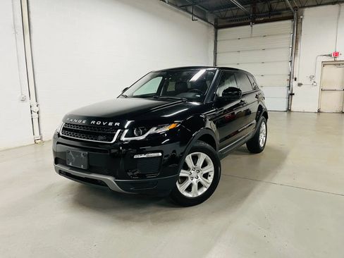 Used 2017 Land Rover Range Rover Evoque SE AWD/4WD image 1