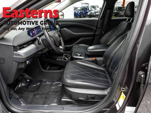 Used 2022 Ford Mustang Mach-E Select AWD/4WD image 13