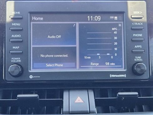 Used 2022 Toyota RAV4 LE FWD image 16