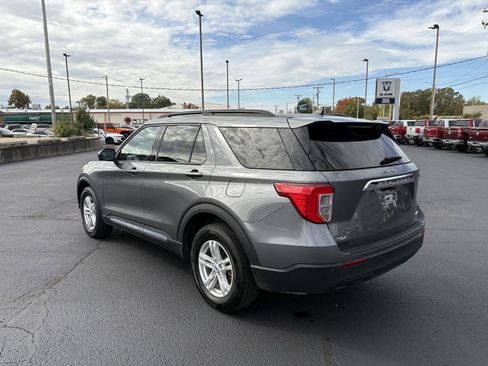 Used 2023 Ford Explorer XLT image 22