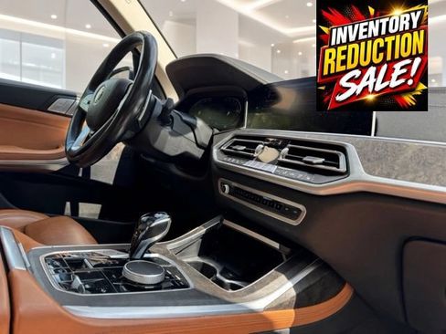 Used 2022 BMW X7 xDrive40i w/ Premium Package AWD/4WD image 13