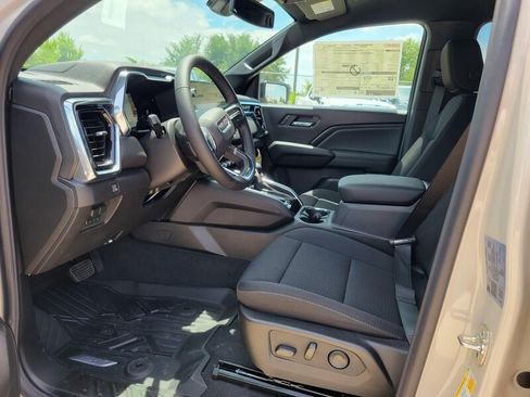 New 2026 GMC Canyon Elevation w/ Convenience Package RWD image 20
