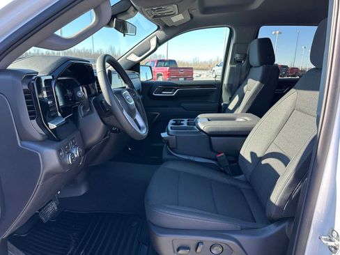 New 2026 GMC Sierra 1500 Elevation image 19