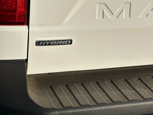 Used 2023 Ford Maverick XL image 24