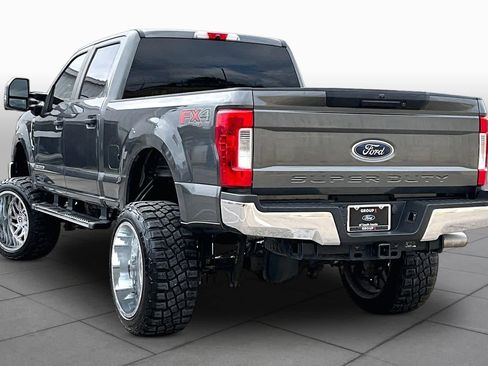 Used 2019 Ford F250 XL w/ STX Appearance Package image 17