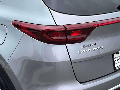Used 2022 Kia Sportage EX FWD image 34