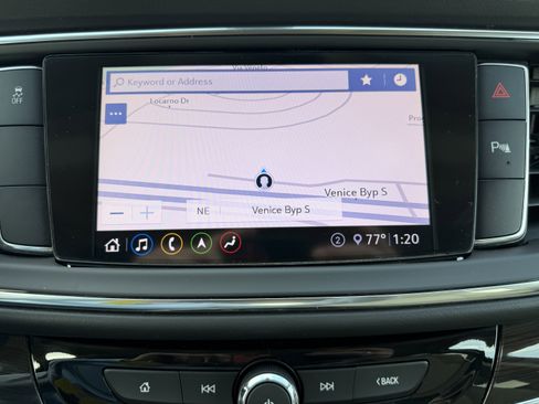 Used 2020 Buick Enclave Essence w/ Sound and Sites Package image 22