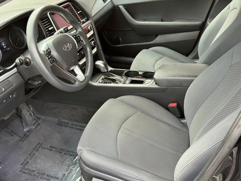 Used 2018 Hyundai Sonata SE FWD image 10