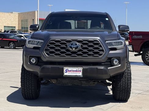 Used 2021 Toyota Tacoma TRD Off-Road image 7