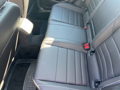 Used 2024 Volkswagen Jetta SE image 27