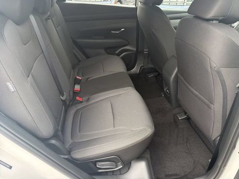 New 2026 Hyundai Tucson SE w/ Tow & Go Package FWD image 17