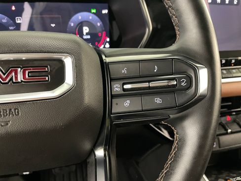Used 2024 GMC Canyon AT4 w/ AT4 Premium Package AWD/4WD image 20