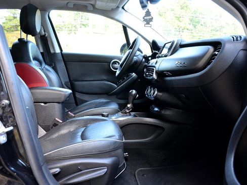 Used 2016 FIAT 500X Trekking Plus image 9