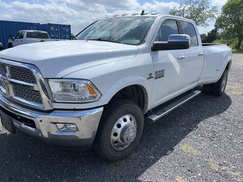 Used 2018 RAM 3500 Laramie AWD/4WD image 1