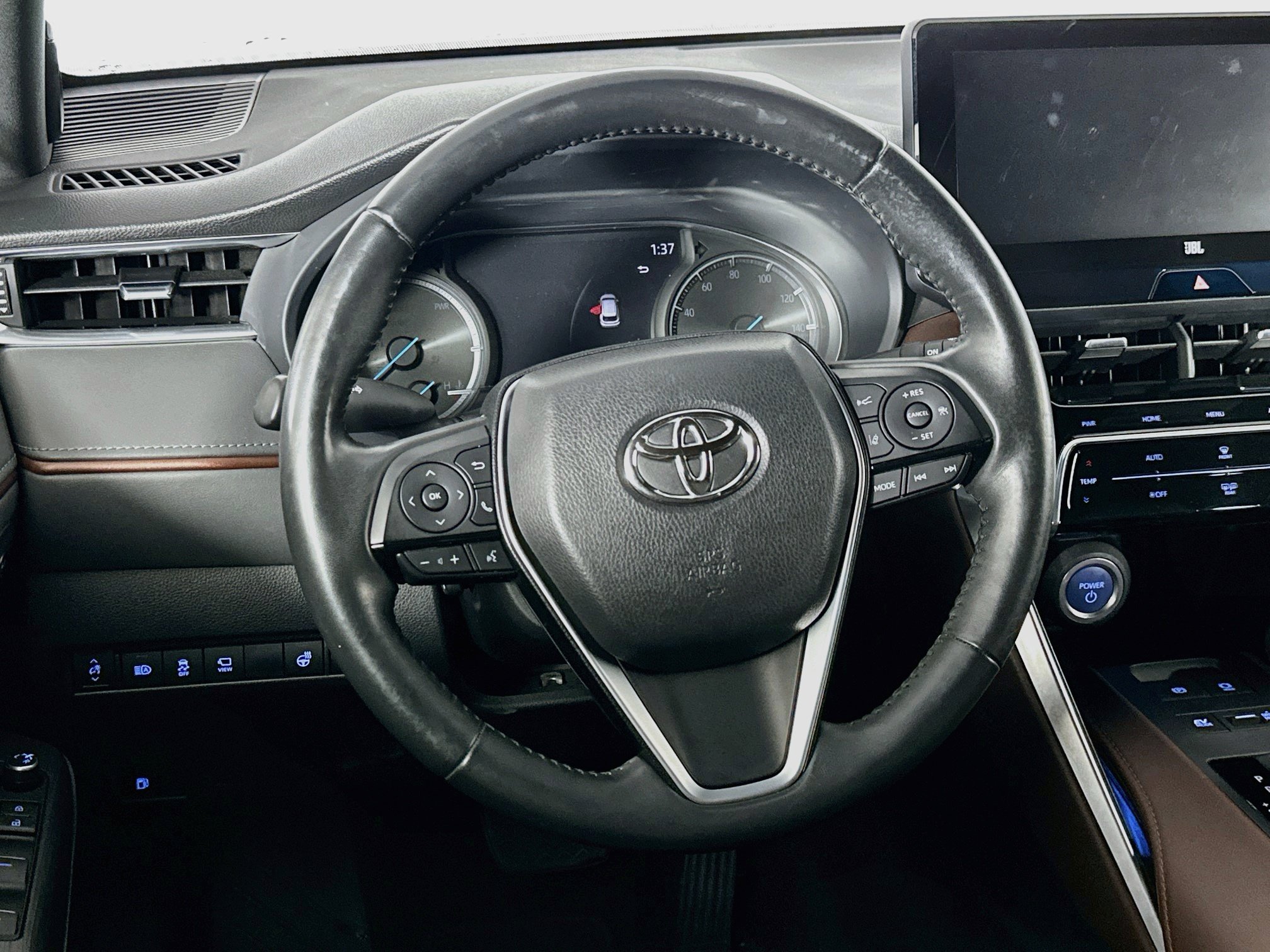 Used 2021 Toyota Venza Limited AWD/4WD image 18
