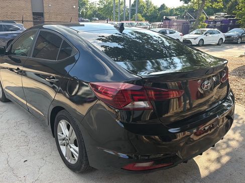 Used 2019 Hyundai Elantra Value Edition FWD image 7