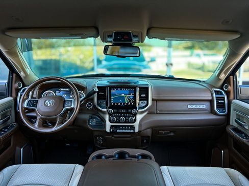 Used 2022 RAM 3500 Laramie image 16