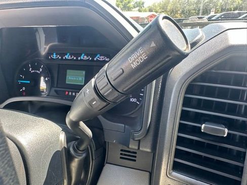 Used 2022 Ford F350 XL w/ Power Equipment Group image 22