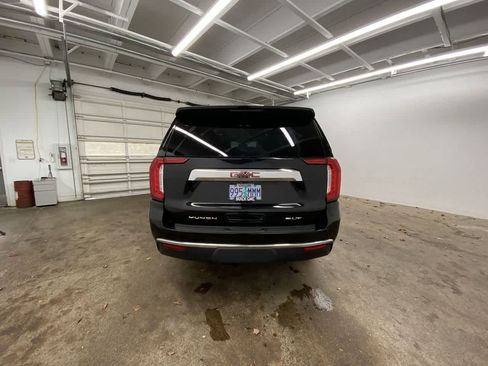 Used 2021 GMC Yukon XL SLT w/ SLT Luxury Plus Package image 5