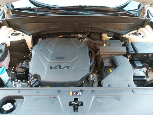 Certified 2022 Kia Telluride LX image 38