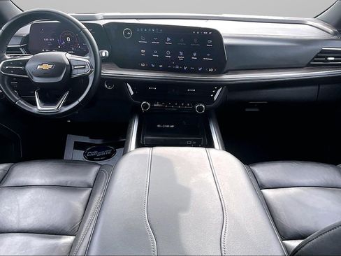 Used 2025 Chevrolet Tahoe LT AWD/4WD image 14