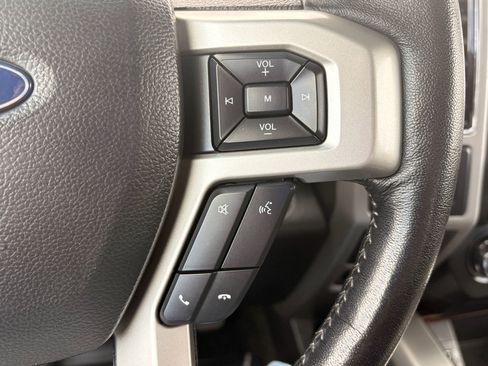 Used 2018 Ford F150 Lariat AWD/4WD image 19