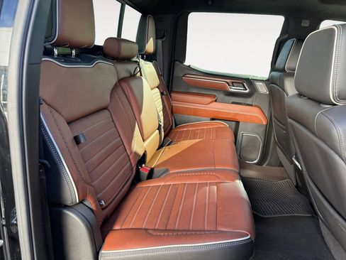 Used 2024 GMC Sierra 1500 Denali Ultimate image 29