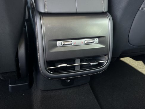 New 2026 Lincoln Nautilus Premier w/ Equipment Group 102A AWD/4WD image 24