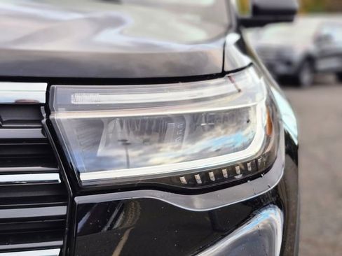 New 2026 Ford Explorer Active w/ Active Comfort Package image 10