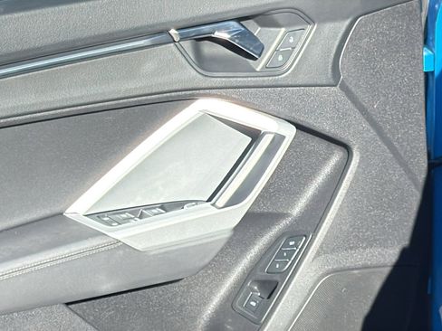 Used 2022 Audi Q3 2.0T Premium Plus image 13