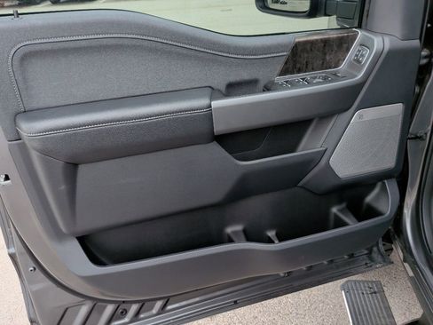 New 2026 Ford F250 4x4 Crew Cab Super Duty image 16