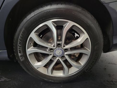 Used 2016 Mercedes-Benz C 300 4MATIC Sedan image 11