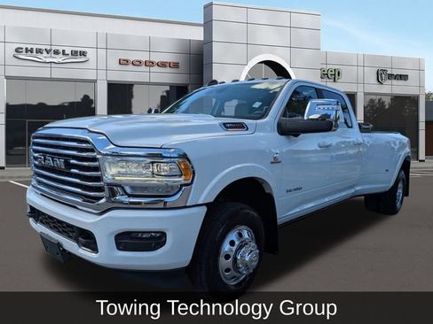 Used 2023 RAM 3500 Limited image 8