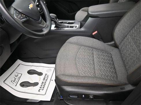Used 2024 Chevrolet Equinox LT w/ LPO, Floor Liner Package image 15
