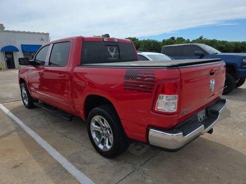Used 2022 RAM 1500 Big Horn AWD/4WD image 3