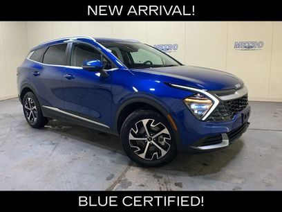 Used 2025 Kia Sportage EX