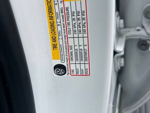 Certified 2024 Chevrolet Silverado 1500 LT AWD/4WD image 20