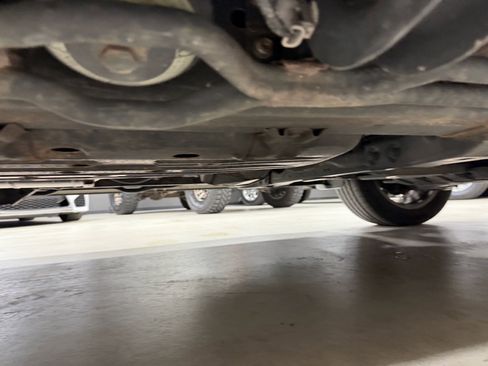 Used 2013 Lexus LX 570 4WD image 29