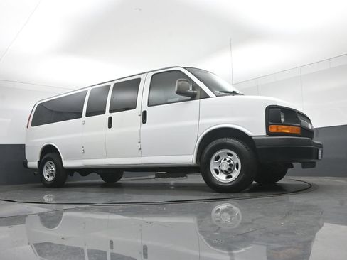 Used 2014 Chevrolet Express 3500 LS RWD image 54