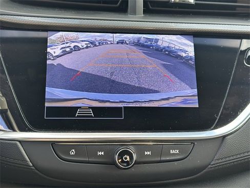 Used 2023 Buick Encore GX Select w/ Sport Touring Package image 22