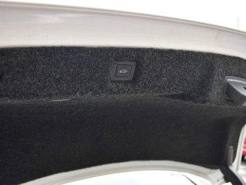 Used 2018 Cadillac CT6 Luxury AWD/4WD image 11