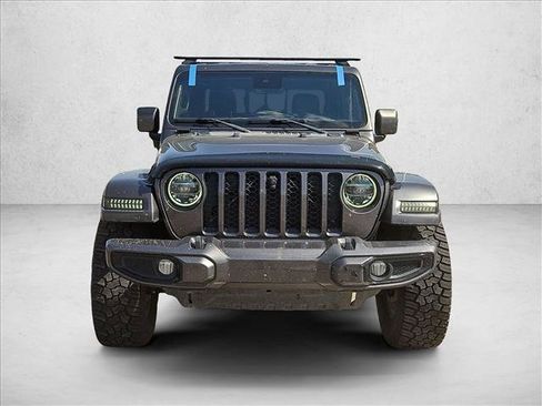 Used 2021 Jeep Gladiator Overland AWD/4WD image 2