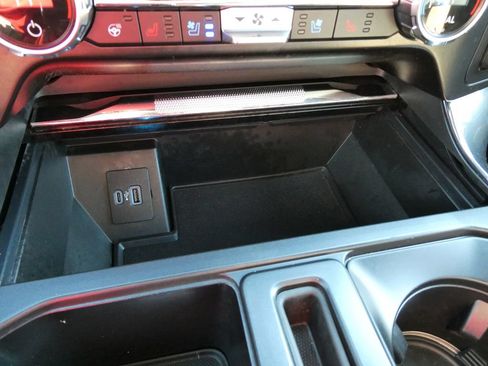 Used 2021 Ford F150 Lariat w/ Equipment Group 502A High AWD/4WD image 27